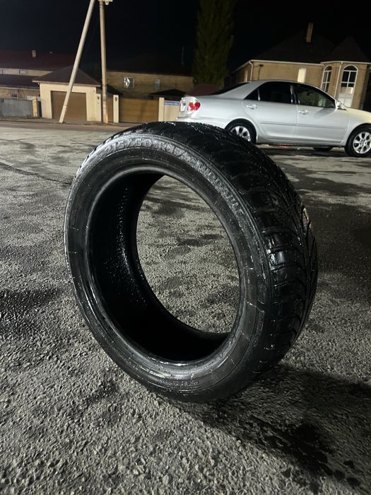 продам резину 215 17зимнюю