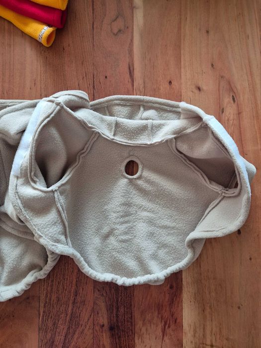 Дрешки от полар за кученца