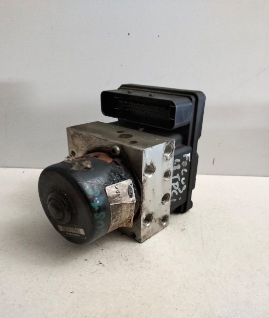 Pompa abs 1.8  2M512M110EE / 10092501193 Ford Focus prima generatie