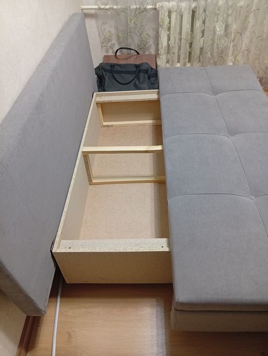 Диван б/у в отличном состоянии