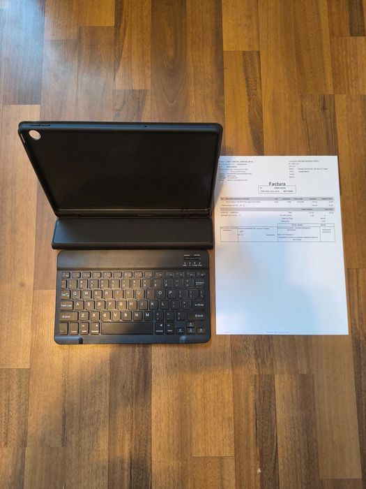 Husa cu tastatura pentru Lenovo Tab M10 Plus generatia 3 10.6 2022 Tech-Protect black