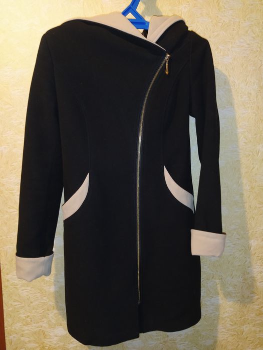 продам осеннее пальто