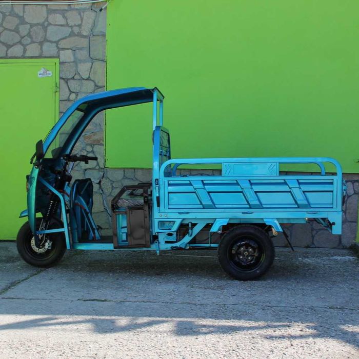 Електрическа Селскостопанска Триколка с Покрив 2000W Maxmotors