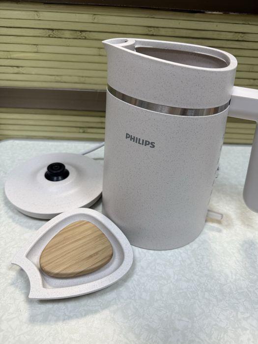 Електрическа кана Philips HD9365/10