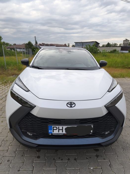 TOYOTA C-HR 2024