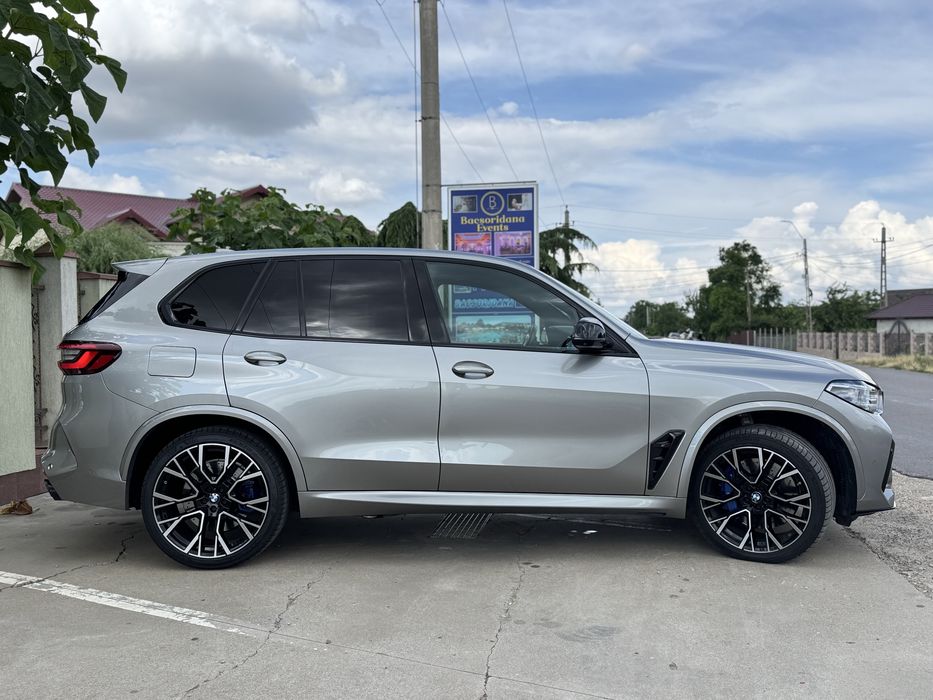 BMW X5 M COMPETITION !! 2020 !! 625 !! DISTRONIC  + !!