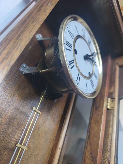 Ceas mecanic de perete made în Germany