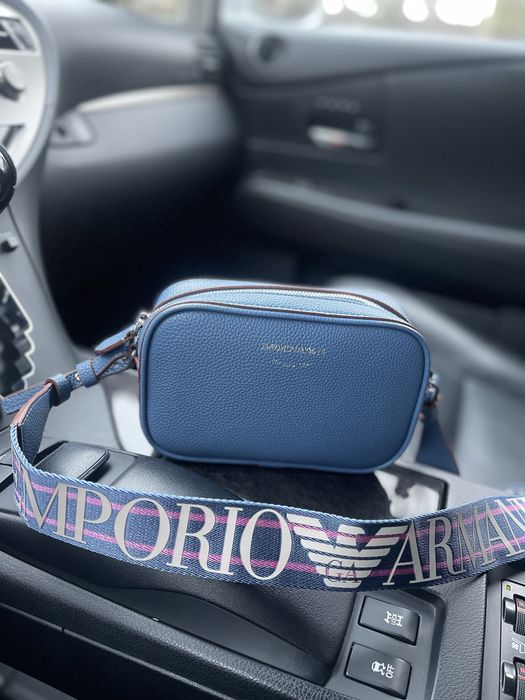 Продам сумку Emporio Armani оригинал