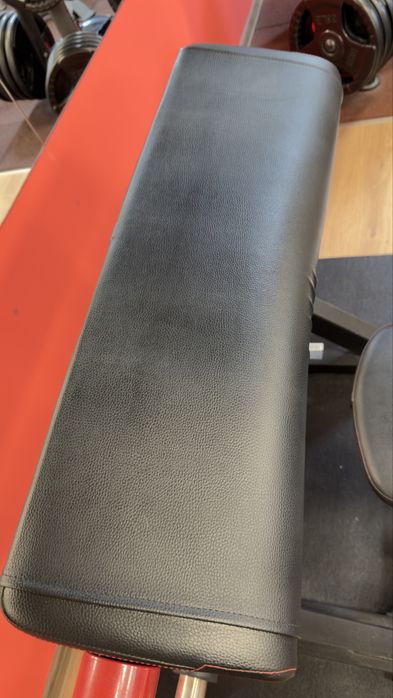 Фитнес уред Машина за Хип Тръст