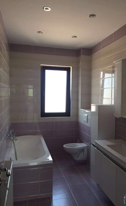 Inchiriez apartament 3 camere + gradina (230 mp)