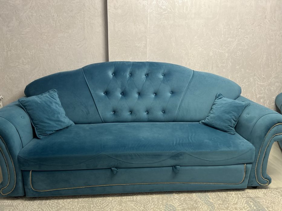 Мягкая мебель (диван)