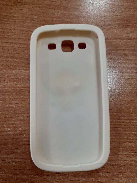 Продам чехол на самсунг