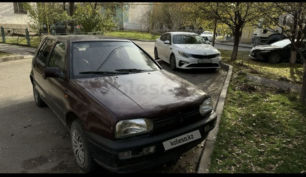 Продам Гольф 3  в средном состаяние