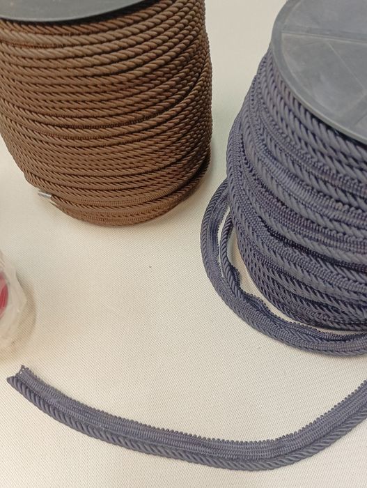 Тапицерски материали