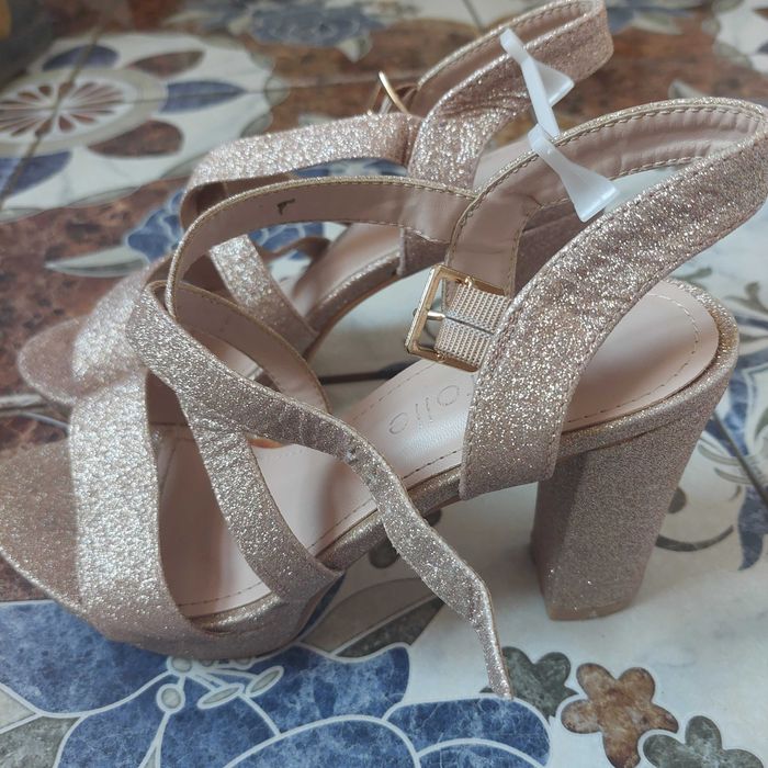 Sandale evenimente talpă înaltă auriii 37/38