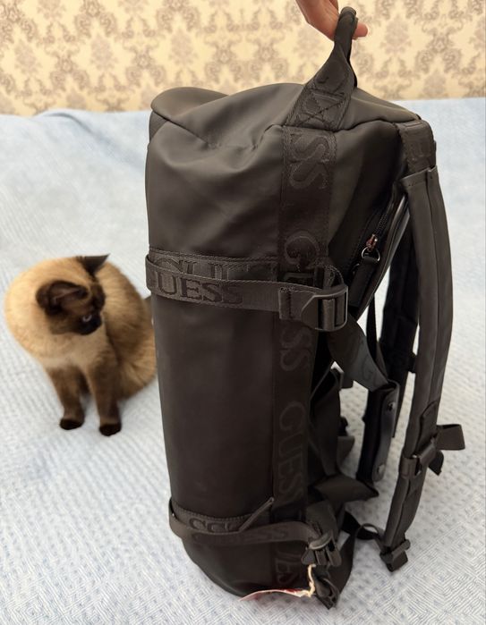 Сумка рюкзак Guess