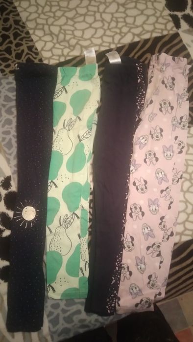 Продавам детски дрехи за момиче