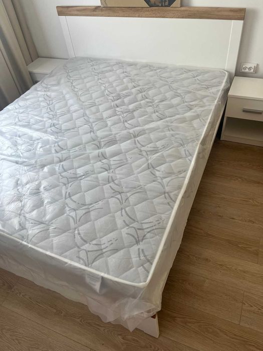 Матрак с подматрачни рамки 160х200