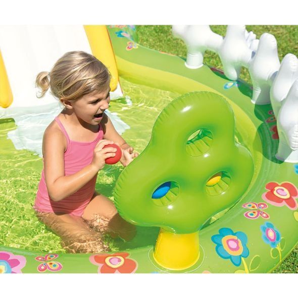 Детски басейн с пързалка и пръскалка "My garden"