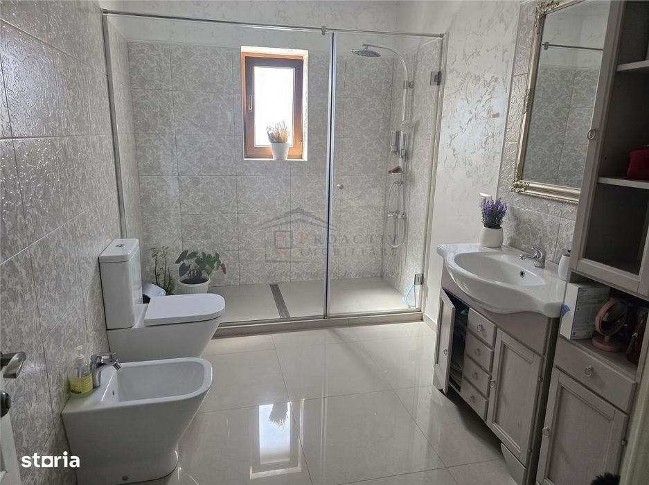 Casa individuala | 315 mp | Finisaje superioare C-5553