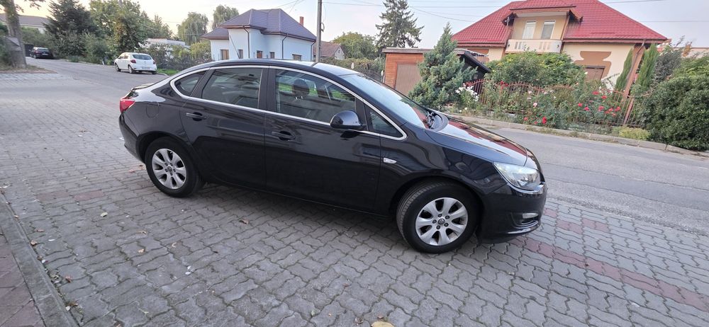 Opel Astra 1.6  Diesel