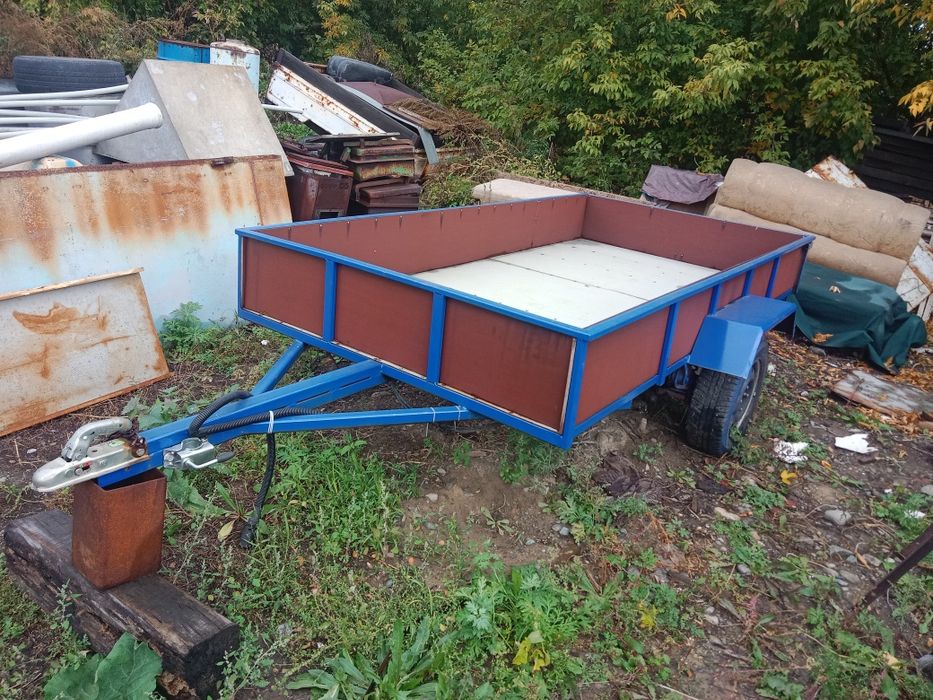 Прицеп для легкового автомобиля