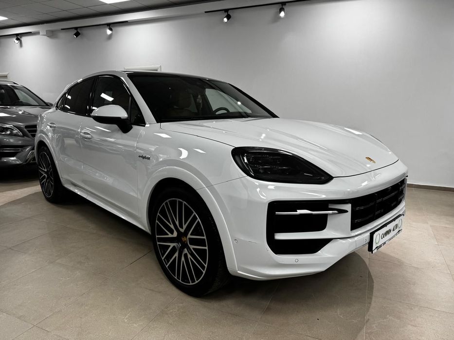 Porsche Cayenne Coupe PORSCHE CAYENNE S COUPE E-Hybrid-519cp/TVA inclus/Chrono/Soft close