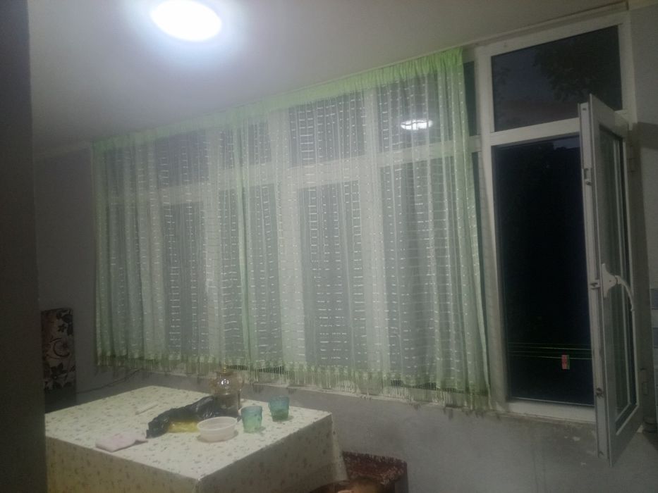 продается 2 х комнатная квартира
