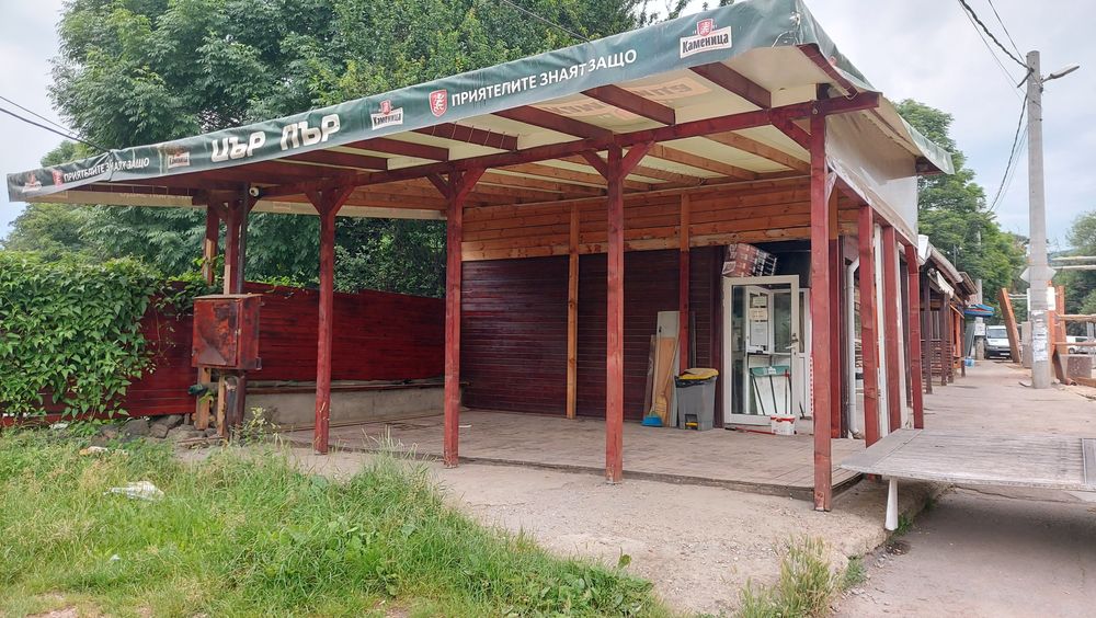 Дървен навес размери 6 на 6