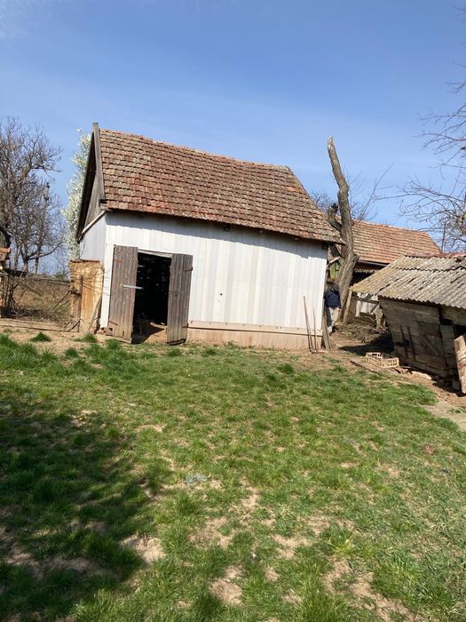 Casa tradițională de vânzare- Săuca, județul Satu Mare