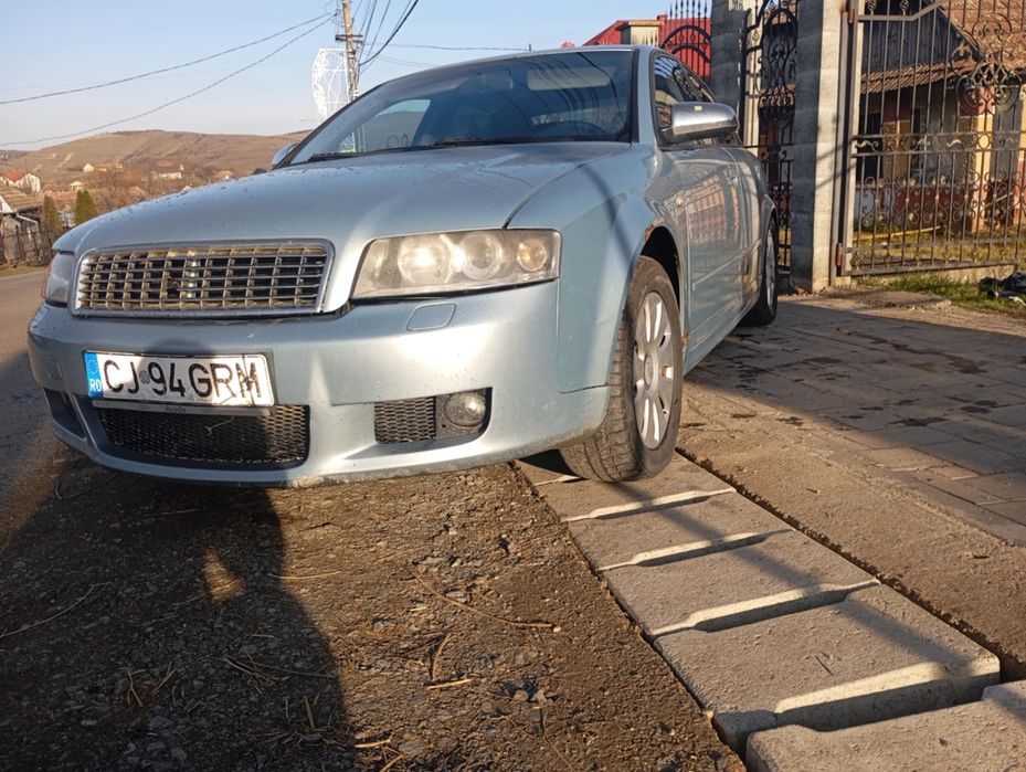 Vând urgent Audi A4 B6 preț 1400 €