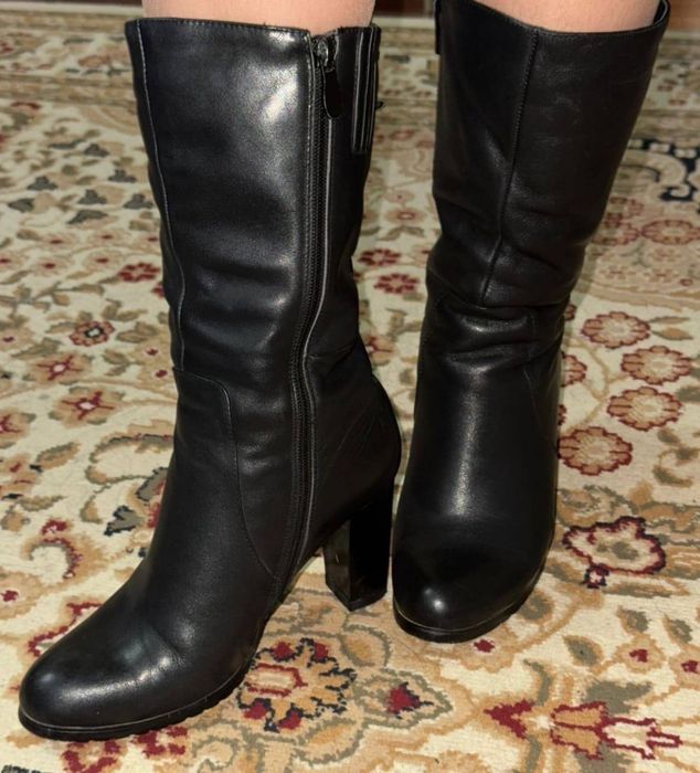 Женская зимняя сапожка,