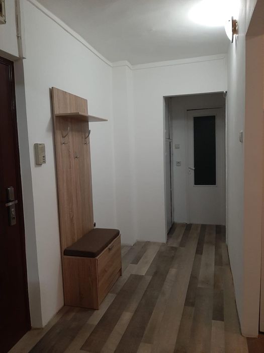 De inchiriat apartament Infratirii