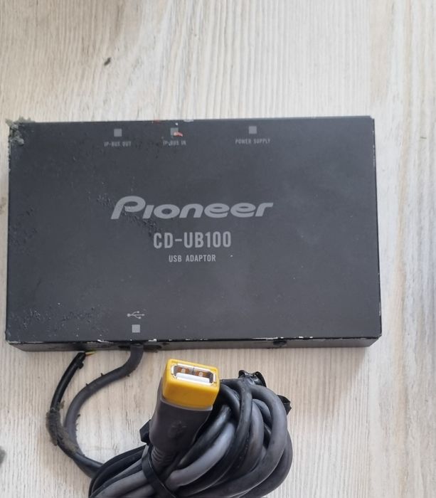 Pioneer. Carrozzeria SD-UB100. USB ADAPTOR