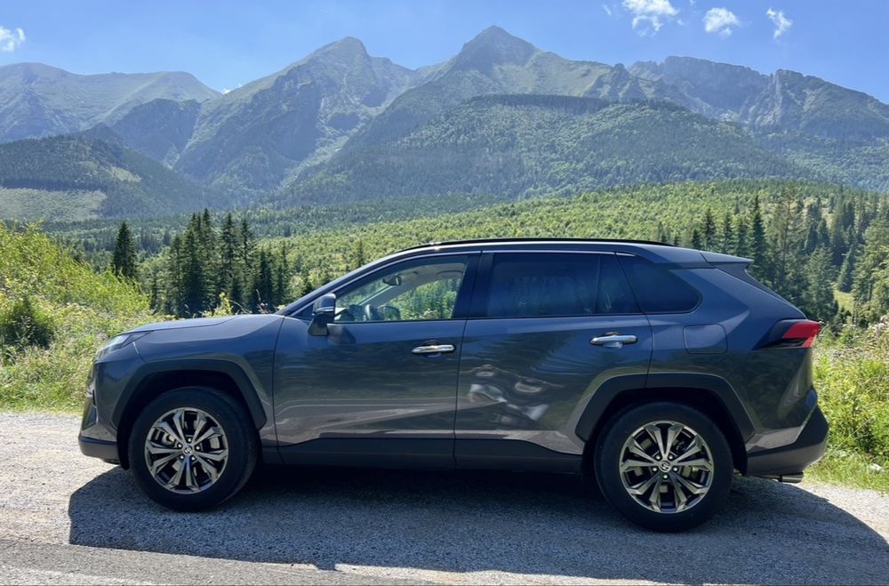 Toyota RAV-4
