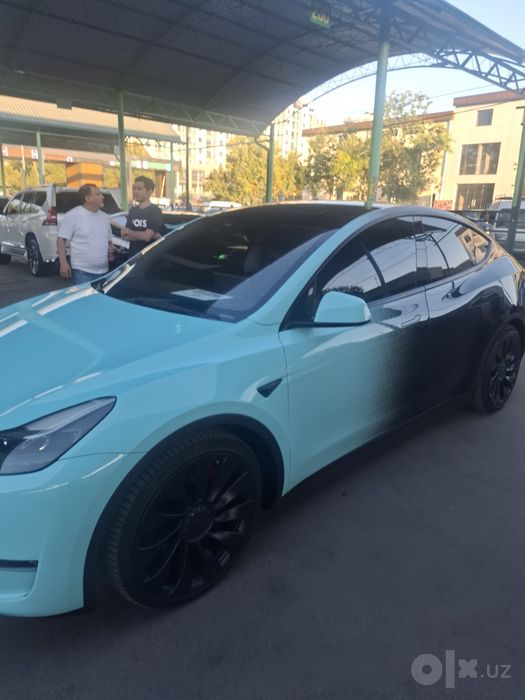 Продается Tesla Y