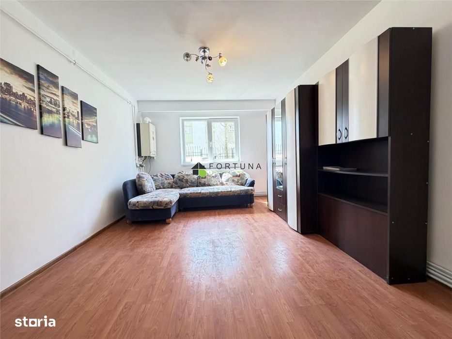 Garsoniera mica, renovata, centrala termica proprie, str. Zizinului