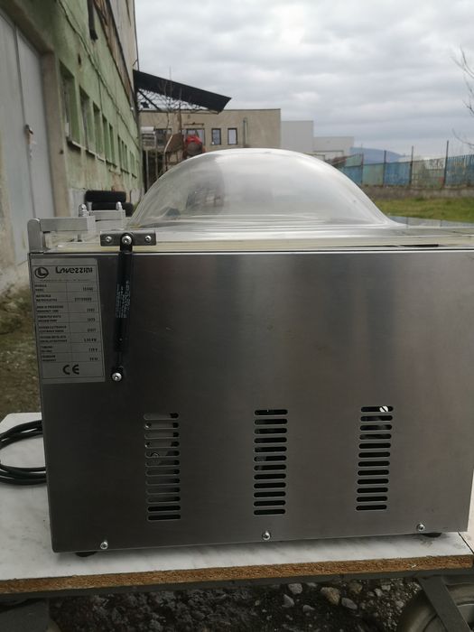 Вакуум машина перфектна уникална Lavezzini