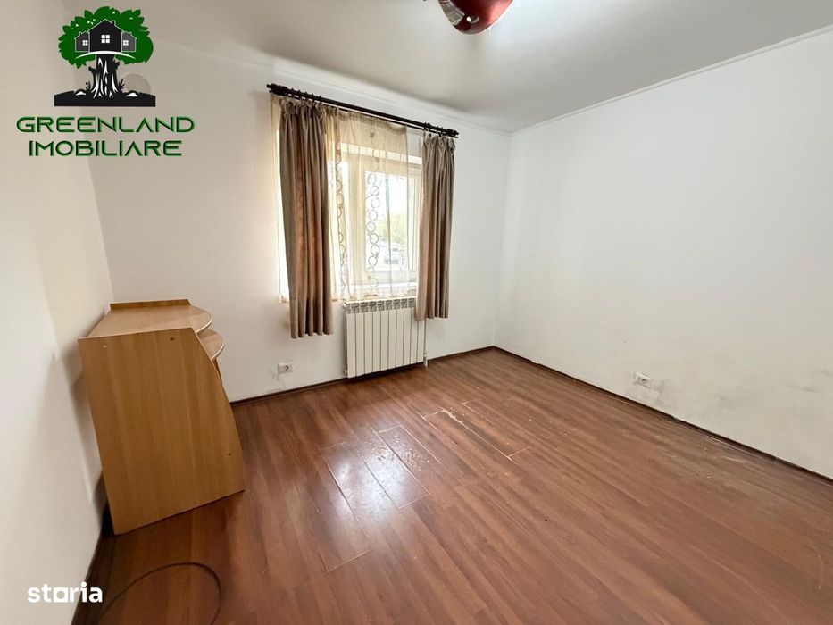 Apartament 4 camere, DECOMANDAT, ETAJ 1, bloc 1980, Gradinari