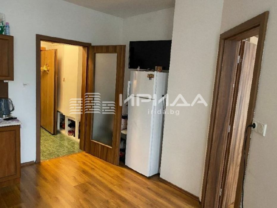 Продава се Двустаен апартамент в София, Център - 67 кв.м за 1941 €/кв.м - Снимка #3