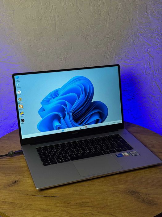 Ноутбук HUAWEI/ i5-(11)/ 8Gb/ SSD/ 512Gb