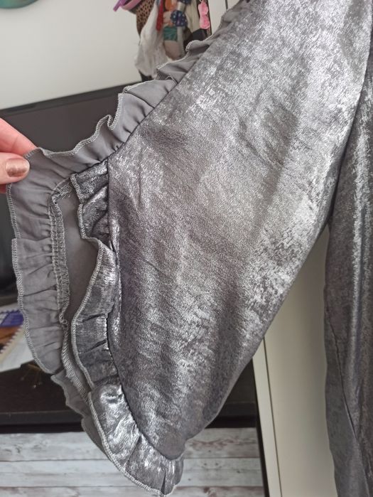 Bluza eleganta argintie măsura 46