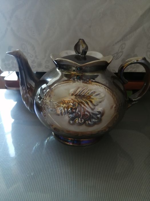 Продам посуду в отличном состоянии.