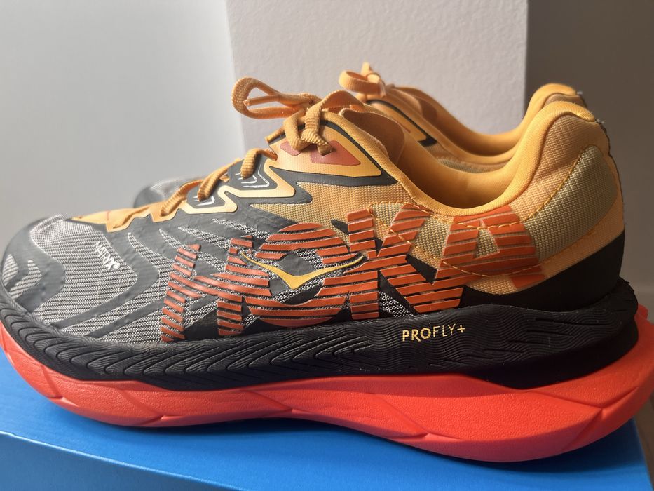 Hoka Tecton X2 nou