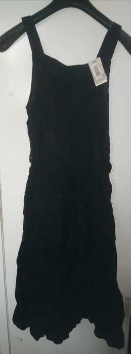 Rochie Noua de la Sisley , model foarte frumos