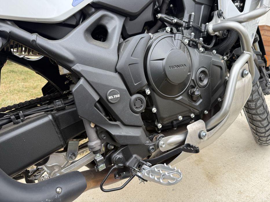 Honda Transalp XL750 2023