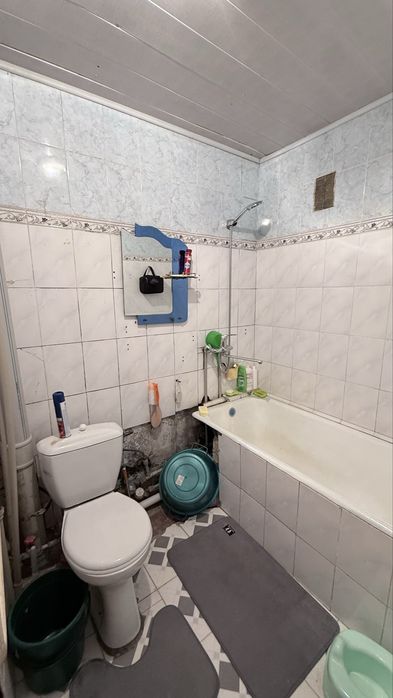 4мкр 3дом 2 ком продажа