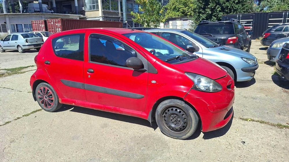 Dezmembrez Toyota Aygo 1.0 Benzina DIN 2008 - 1KR-FE