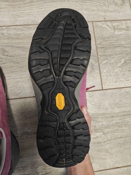 Scarpa Mojito GTX – водоустойчиви туристически обувки (Vibram), размер 39 1/2