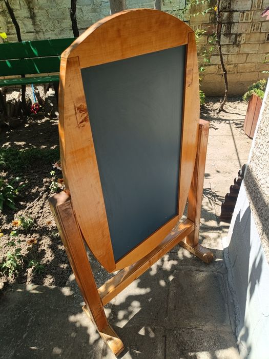 Продавам огледало